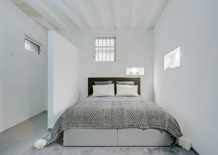 Atypique 200m2 Au Calme Et Confort